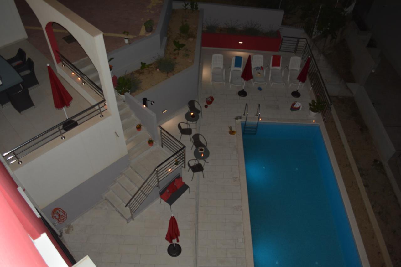 פודסטראנה Luxury Apartments Villa Lenka מראה חיצוני תמונה